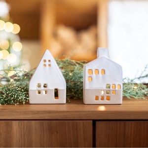 Jilly box winter 2023 ceramic tealight village